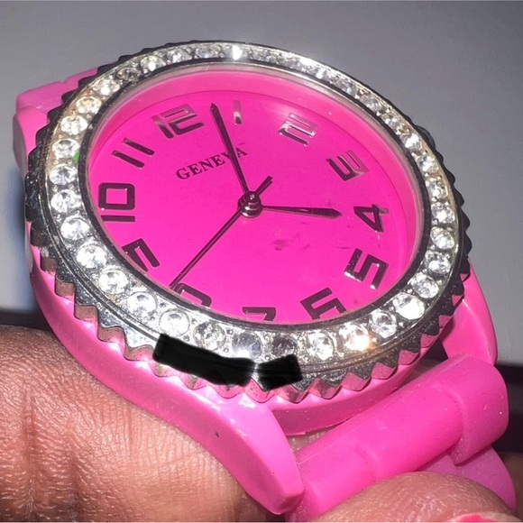 Geneva Pink Rhinestone Bezel Watch Fashion Fun Novelty Bling - Picture 2 of 5
